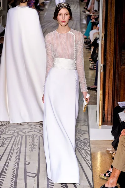 Look 20